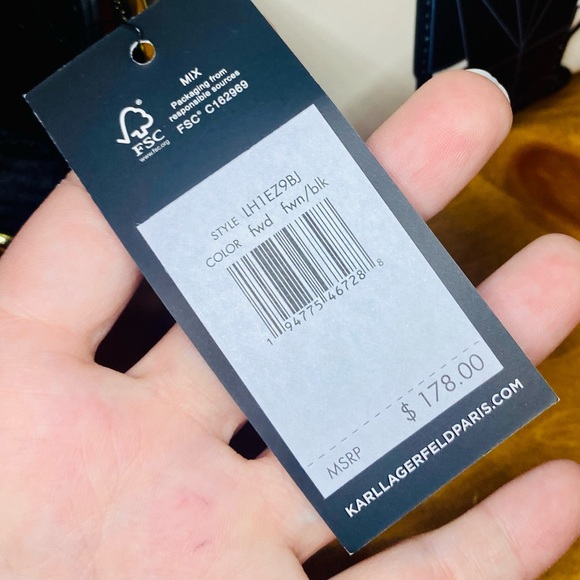 ๐ SALE ๐ NEW! Karl Lagerfeld Paris Beige Maybelle Double Zip Choupette Bag - Picture 16 of 17